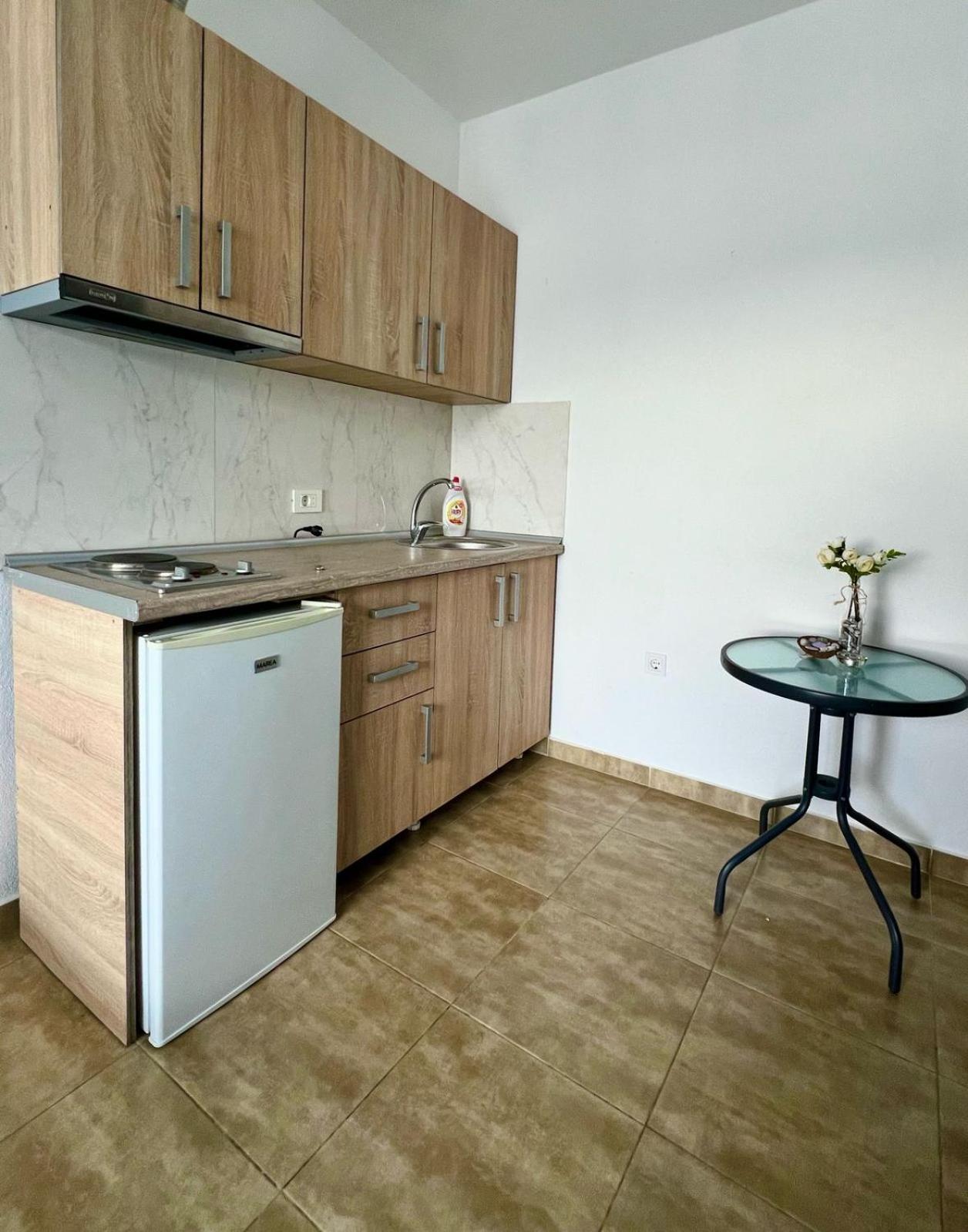 Alise Apartment Bar Ngoại thất bức ảnh