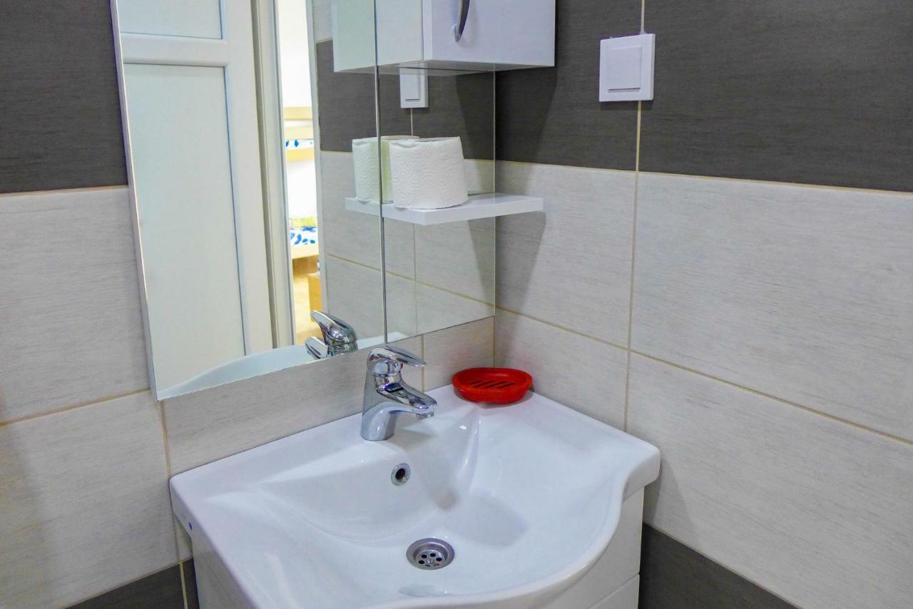Alise Apartment Bar Ngoại thất bức ảnh