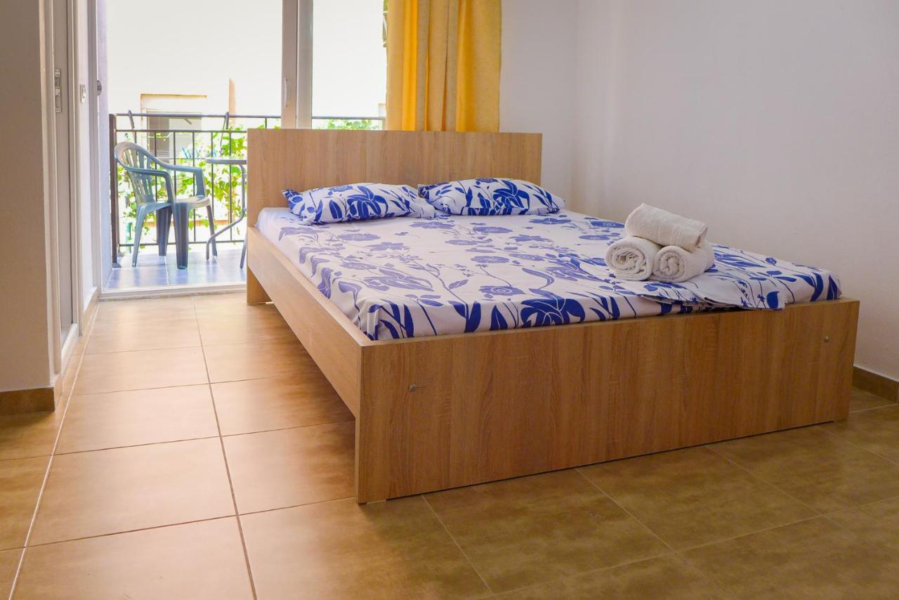 Alise Apartment Bar Ngoại thất bức ảnh