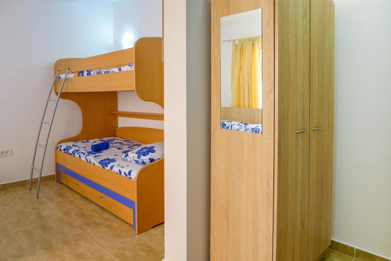 Alise Apartment Bar Ngoại thất bức ảnh